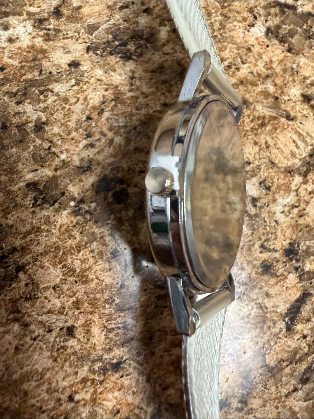 Unbranded Silver Tone Quartz Watch White Dial Mesh Band Minimalist